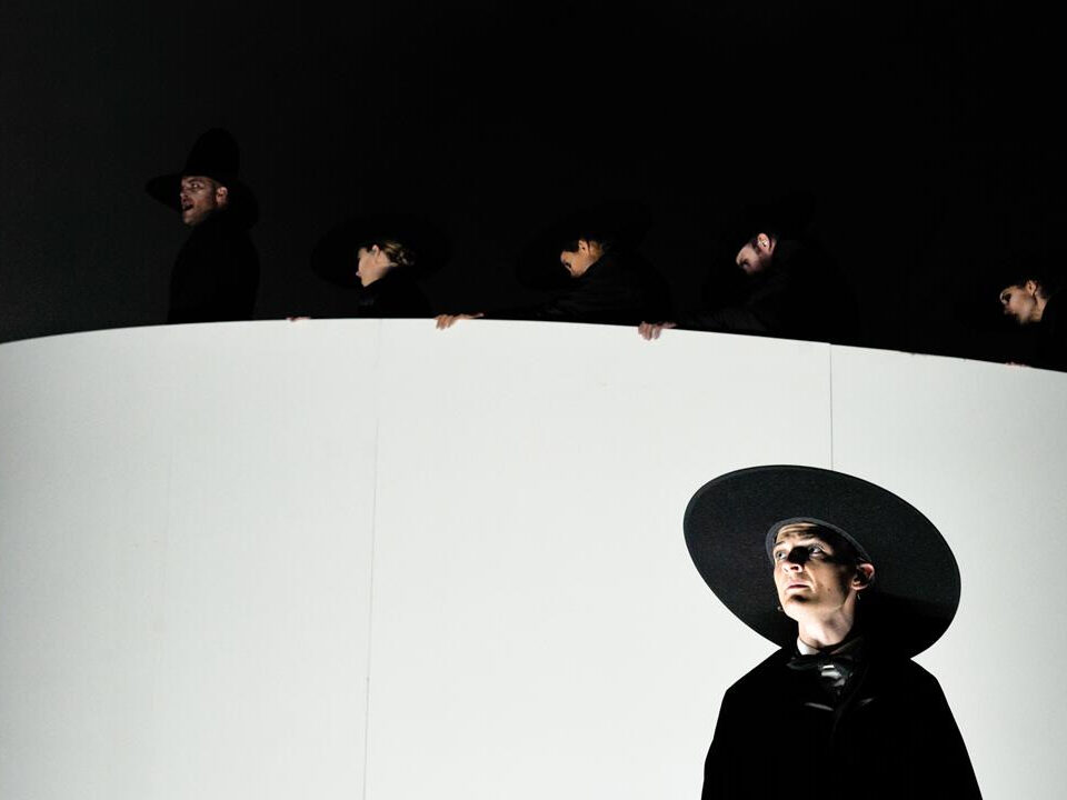 Rüyadan Benliğe - Hasibe Kalkan