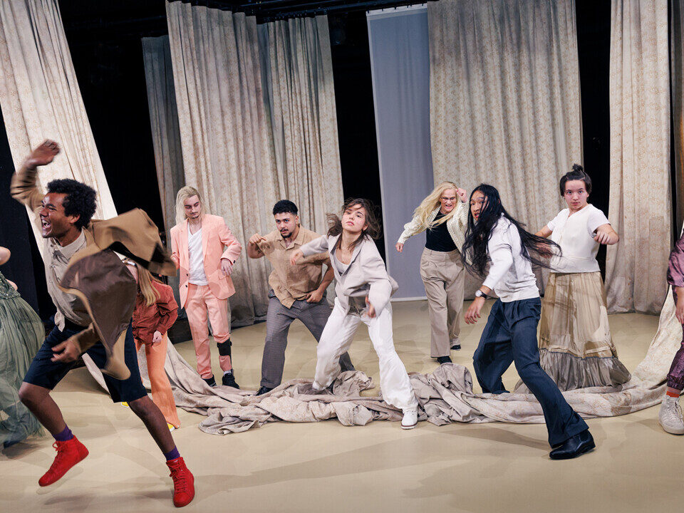 Senin Mücadelen Bemim Mücadelem