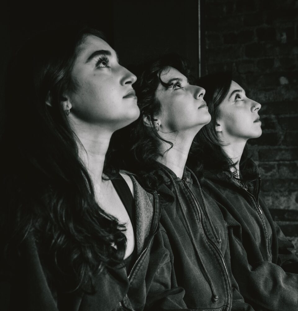 Zeynep Nur Ayanoğlu-"Bir Bardak Suya Dalış, Köprüden Önce Son Çıkış"/TEB Oyun Dergisi