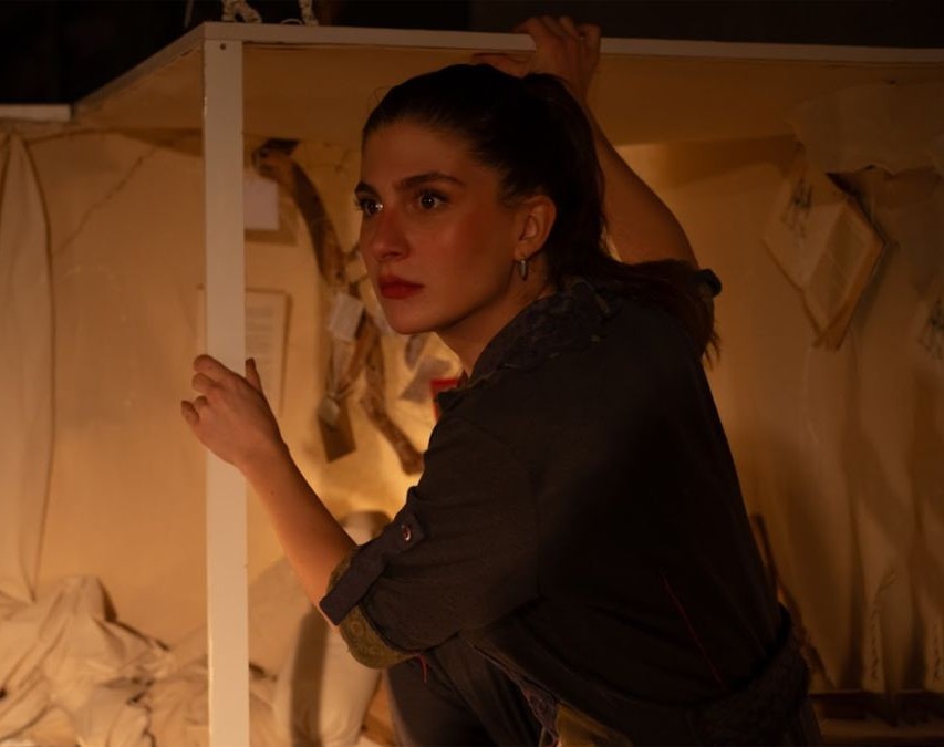 Sercan Özteke-"Sen Ne Güzeldin aşkımızın Şehri"/TEB Oyun Dergisi