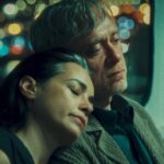 Zehra İpşiroğlu-Tiyatrocu Bir Ailenin Hızlı Çöküşü: Sarı Zarflar/ TEB Oyun Dergisi